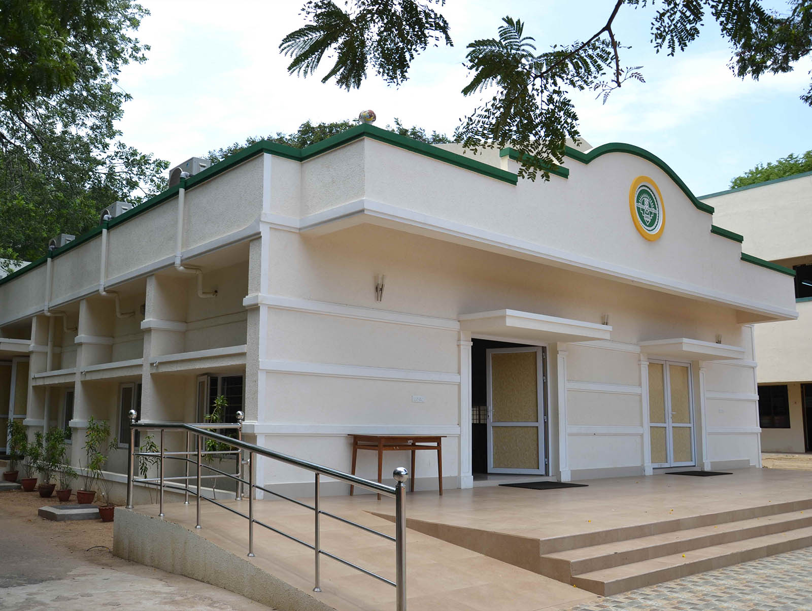 ACADEMY HALL